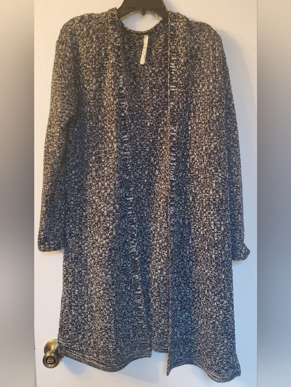 Women's Black & White Knit Sweater